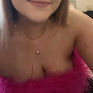 Female,  25 Edinburgh, Uk