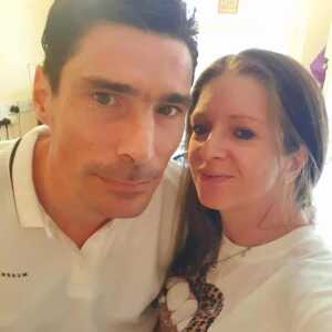 Couple,  42 Aldershot, Uk