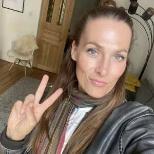 Female,  41 London, Uk